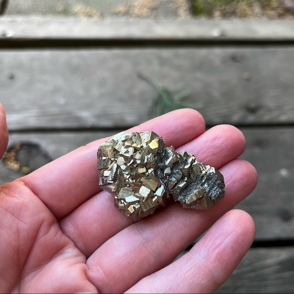 Pyrite Rose Flower - Double Formation - Picture 2 of 14